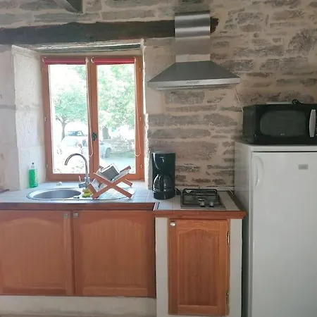 Au Coeur Du Quercy Apartment