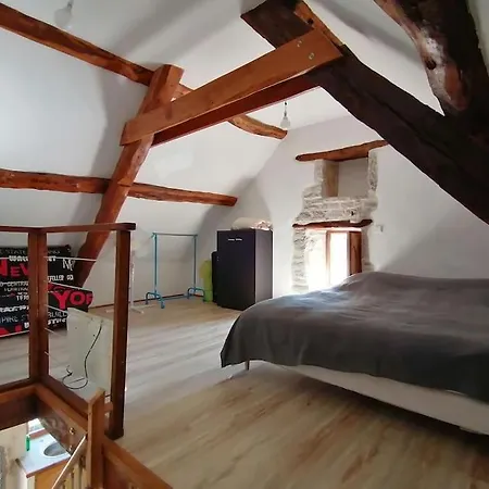 Au Coeur Du Quercy Apartment Varaire