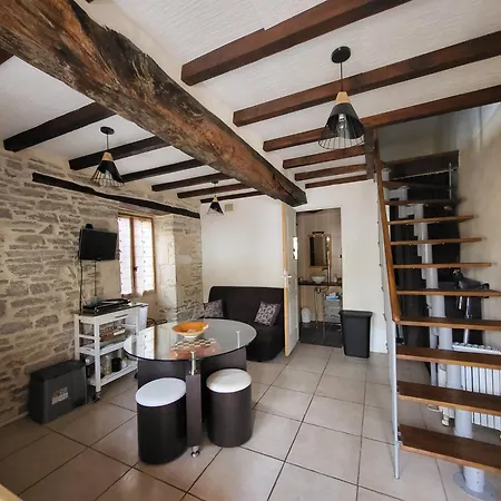 Au Coeur Du Quercy Apartment *