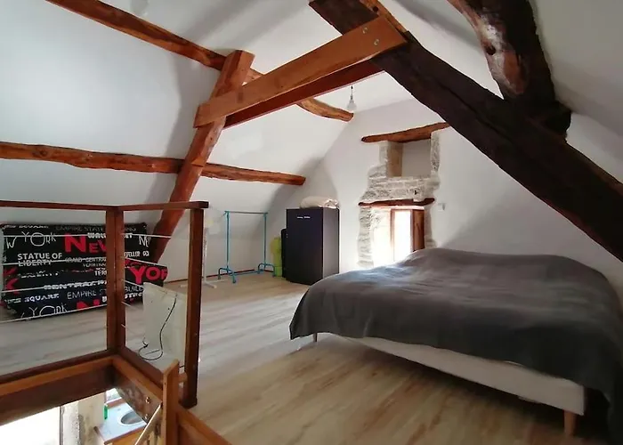 Au Coeur Du Quercy Appartement Varaire